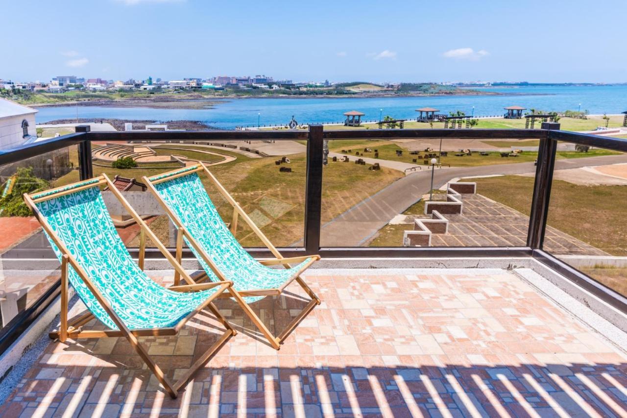 Malibu Oceanview Homestay Magong Dış mekan fotoğraf